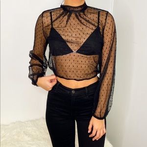 Black crop too mesh shirt